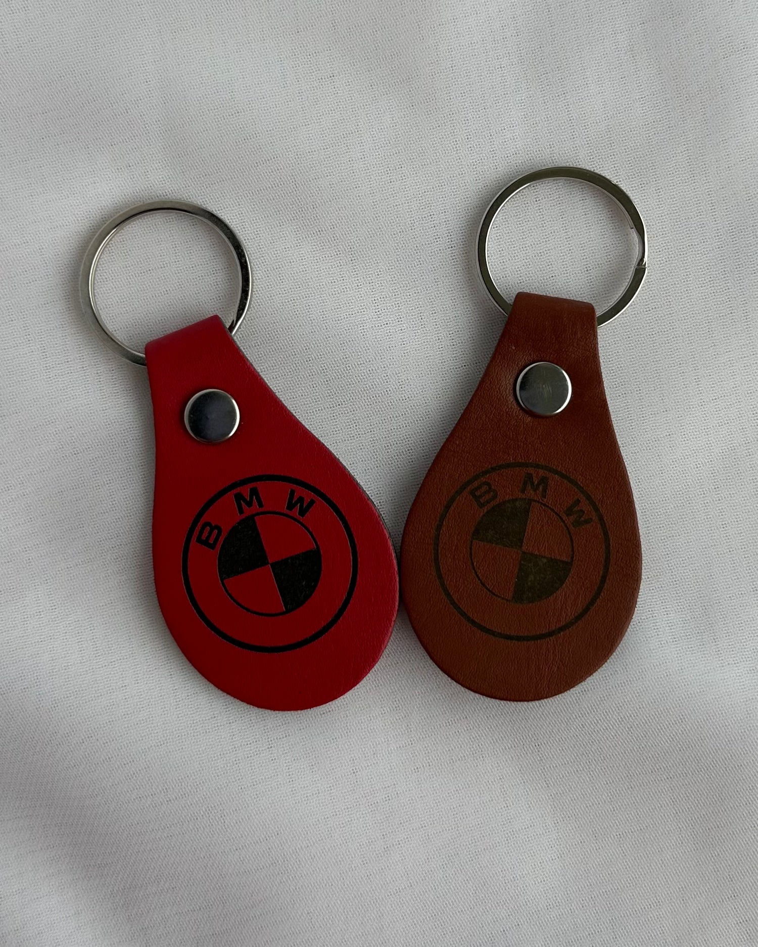 Auto logo piekariņš