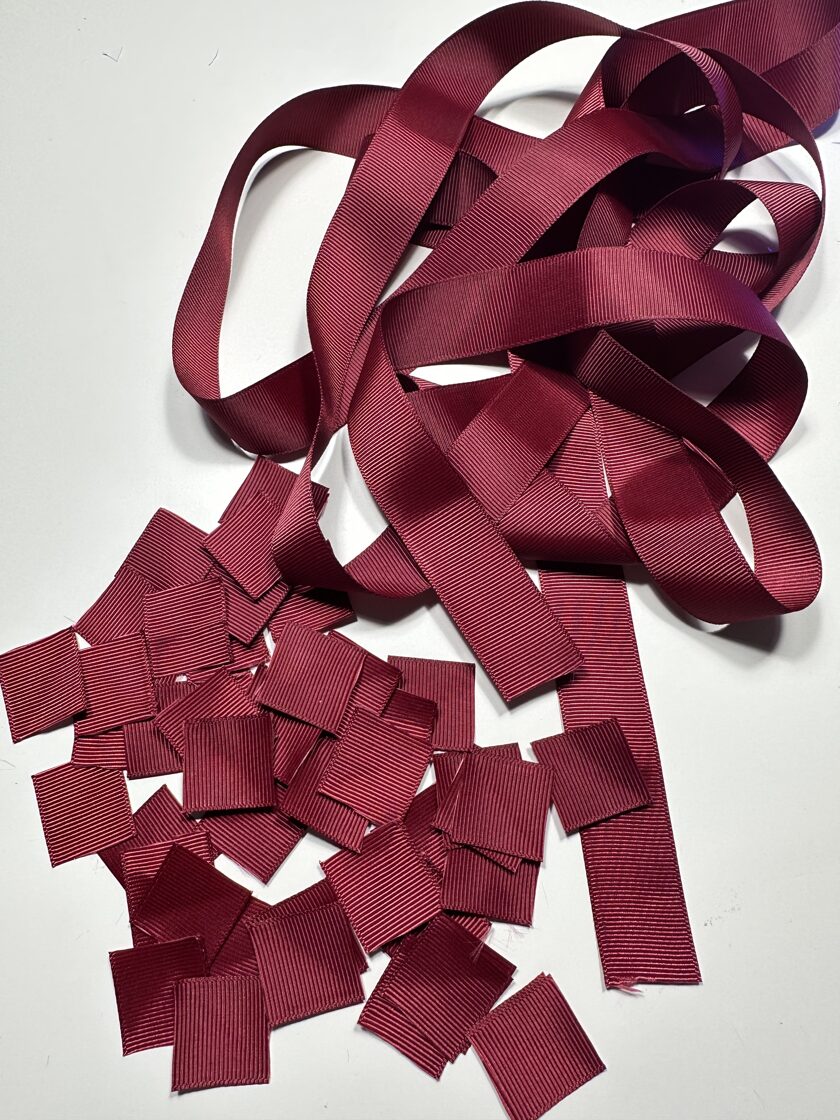 Sarkana stīpiņa  Image 3